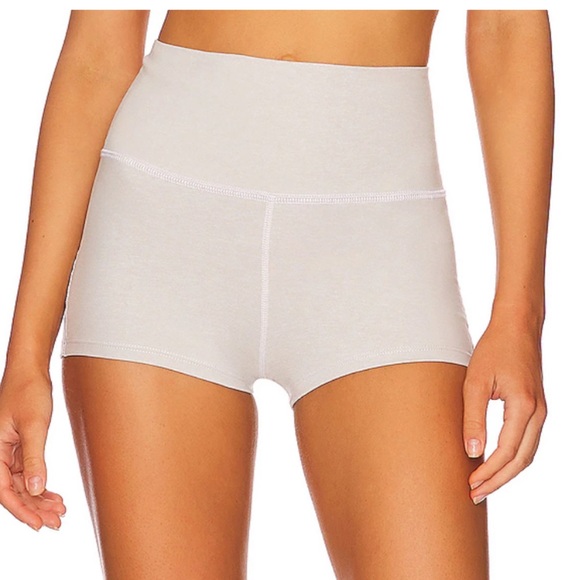 REVOLVE Pants - WELL-BEING ACTIVE SPANDEX SHORTS IN LIGHT GREY